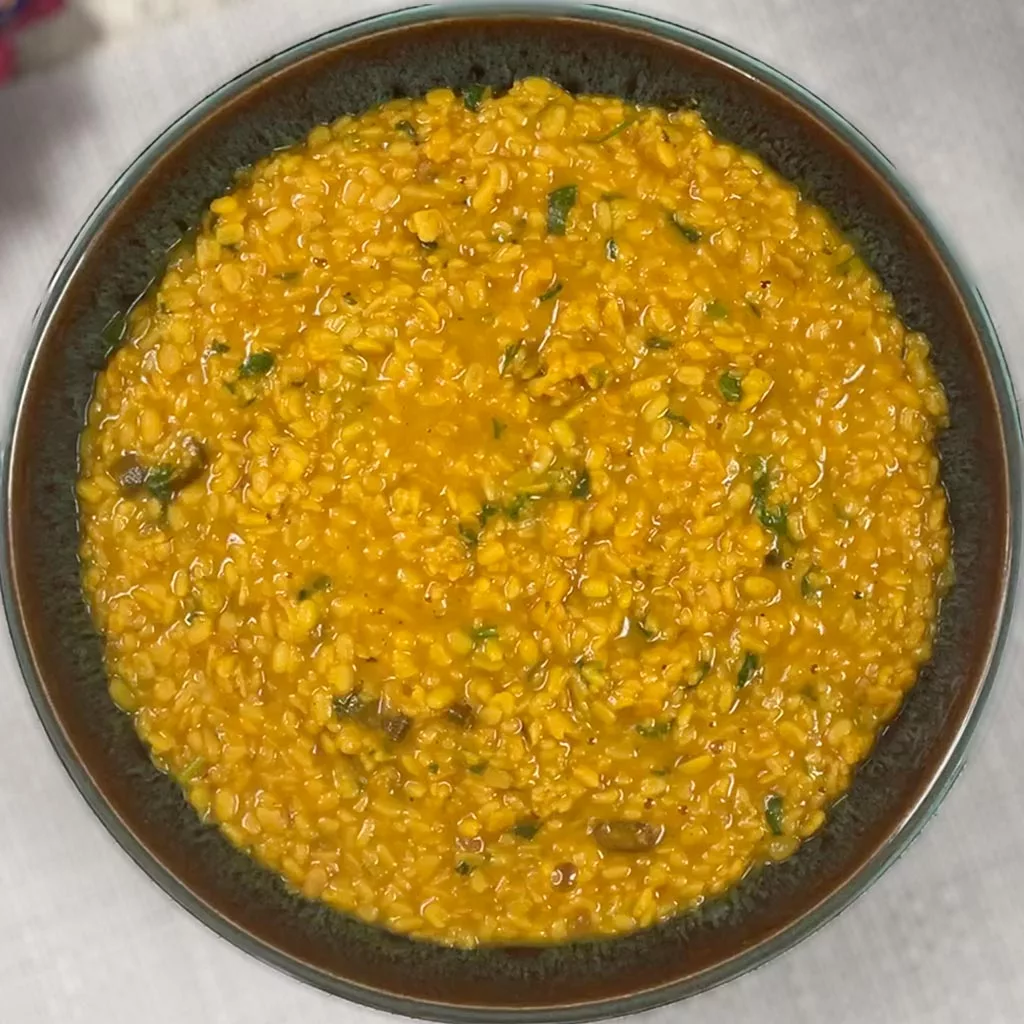 Daal Mongh